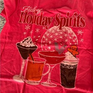 Festive Holiday Spirits Tee in Red Sz M